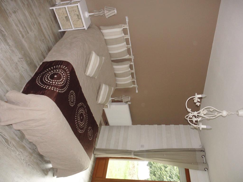 La Demeure Avesnoise Bed & Breakfast Wignehies Rom bilde