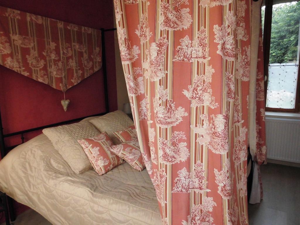 La Demeure Avesnoise Bed & Breakfast Wignehies Rom bilde